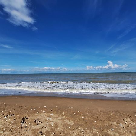 Super Deauville Appartement 2 Pieces Cosy Proche Plage Plein Sud Вилле-сюр-Мер Экстерьер фото